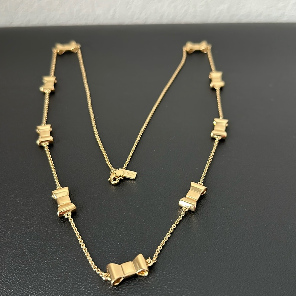 Kate Spade New York bow necklace gold 16 inches drop